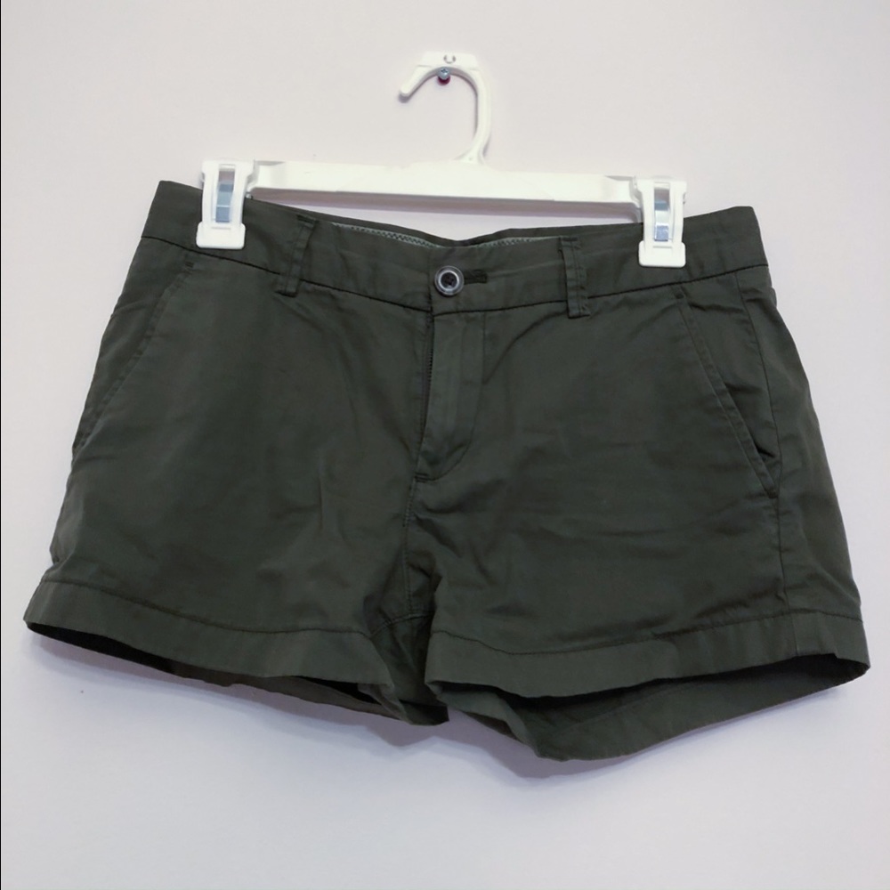 Khaki green shorts
